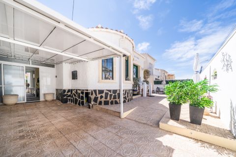 Villa a La Marina, Alicante, La Marina - € 225.000 | Ref: 6147VA - foto 2
